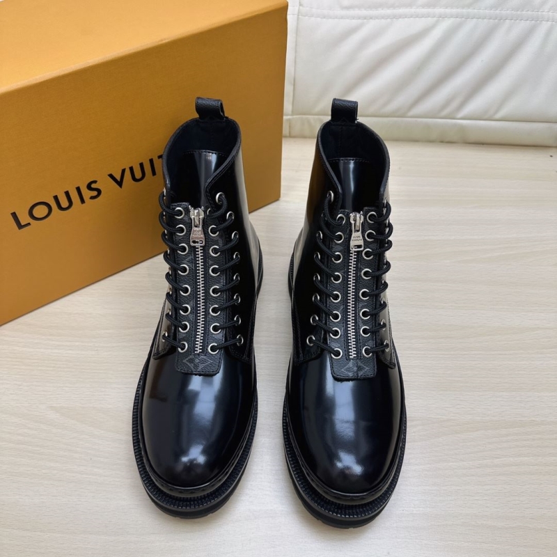 l**is V*t*n sneakers